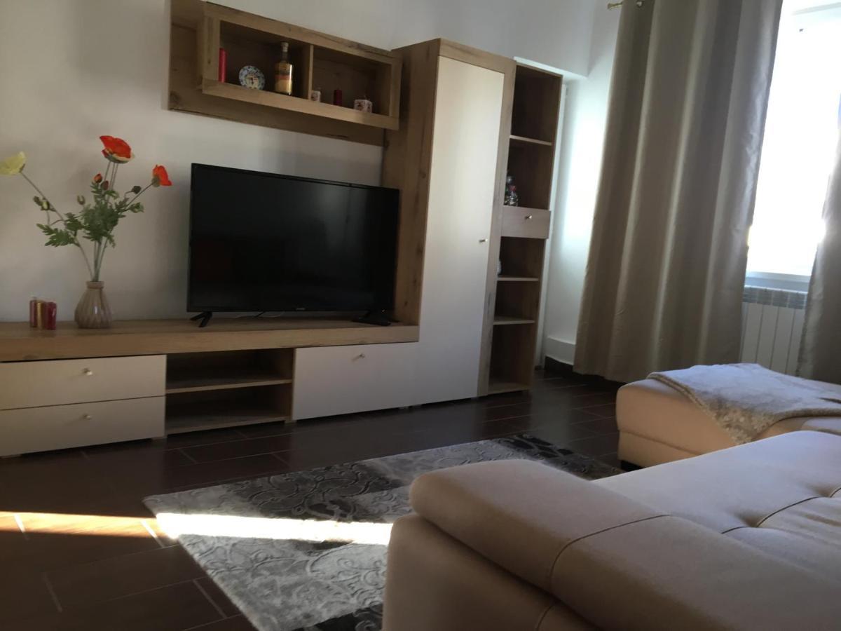 Central Home Piatra Neamt Luaran gambar